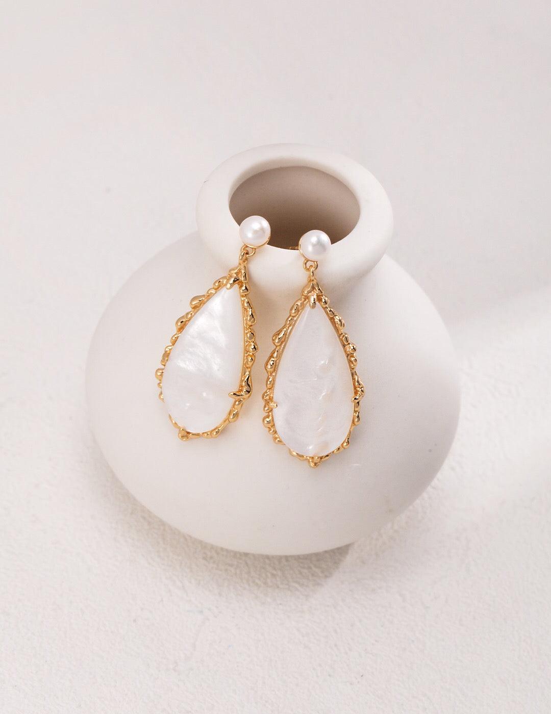 Elegance Pearl And Seashell Drop Earrings-1