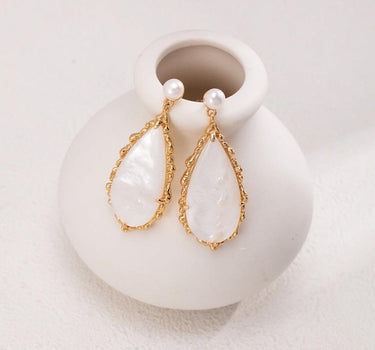 Elegance Pearl And Seashell Drop Earrings - Herosse